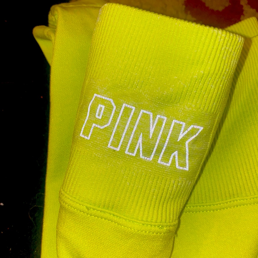 (Victoria Secrets- pink active leggings